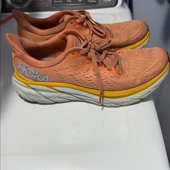 Hoka Clifton 8 Womens Shoes Size 8B Orange Running Sneakers - Picture 4 of 12